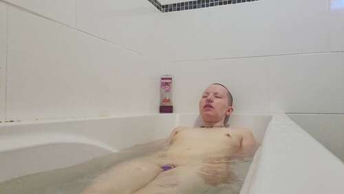 Erynrose – 30 09 2022 2608232379 – I Treated Myself To A Relaxing Wank In The 1080p - Cover