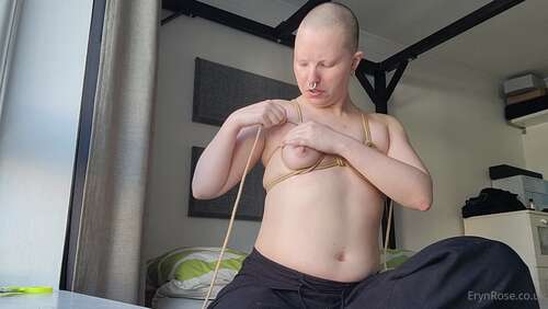 Erynrose – 12 09 2023 3009258040 – I Try Out The Cupcake Tie And Try 1 1080p - Cover