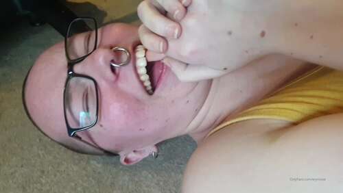 Erynrose – 03 04 2020 197491865 – If You Put Kayleth Faeriewillow And I In 1080p - Cover