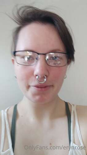 Erynrose – 04 05 2021 2093404711 – I Finally Picked New Glasses Sorry They Ended 1920p - Cover