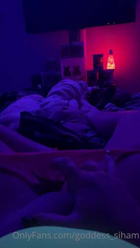 Goddess Siham – 09 05 2020 300899602 – Late Night Pussy Teasing 1920p - Cover