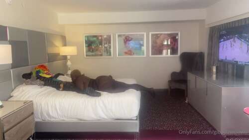 Gibbytheclown 2020.09.16 904964873 – This Is How I Spend My Weekends Watchin 1080p - Cover