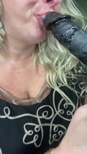 Goddess Siham – 06 12 2019 99650613 – Who Wishes This Spit Was Dripping Down Their Dick Right Now 3072p - Cover