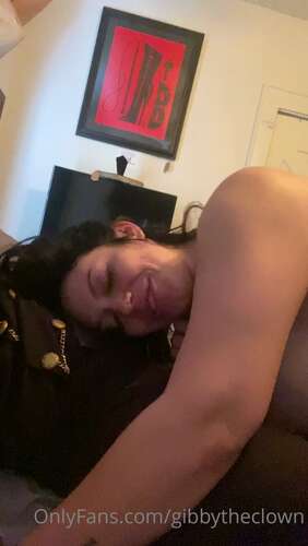 Gibbytheclown 2020.09.27 972656321 – Mandimayxxx Said Gibby Dracula Coming Soon 1920p - Cover