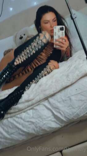 Iamhely – 10 05 2021 2105287106 – Playtime 1920p - Cover