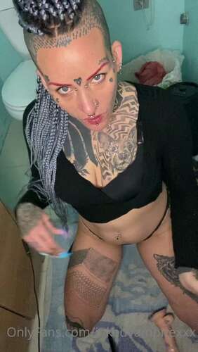 Hipnotika Bodymod – 10 01 2021 2005872960 – Im So Fucking Horny….. Tan Putamente Cachonda…. 1920p - Cover