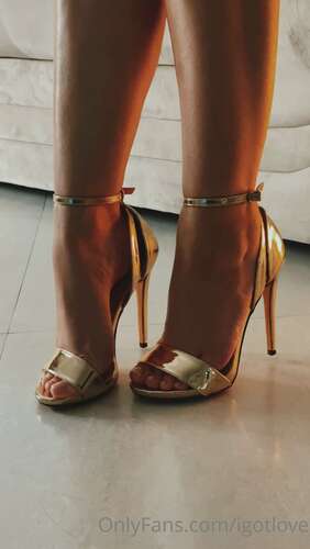 Igotlove – 07 12 2020 1405251524 – Feet Guys I Have A Surprise For You 1920p - Cover