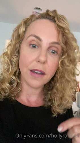 Hollyrandall – 21 05 2021 2115572620 – Little Psa For New Subscribers Or Anyone Else Curious 1920p - Cover