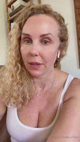 Hollyrandall – 24 09 2023 3026885027 – Update On My Mom S Condition And Rescheduling The Live 1280p - Cover