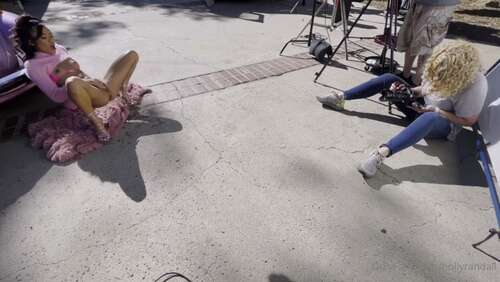 Hollyrandall – 27 11 2021 2285541485 – Before November Ends I Wanted To Make Sure You 1080p - Cover