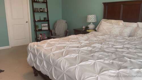 Hotwifekk – 26 02 2022 2376157373 – Here S A Little Teaser For The Video I M About To Send Out We Invited The Virgin Th 1078p - Cover