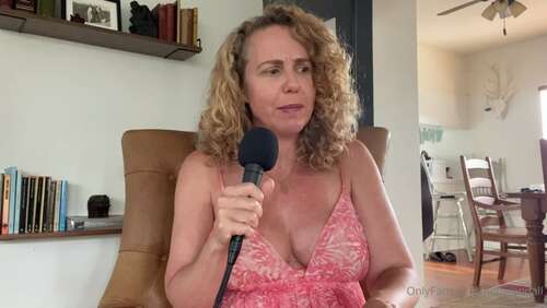 Hollyrandall – 17 06 2020 435821372 – Wow You Guys Sent Me In So Many Great 1080p - Cover