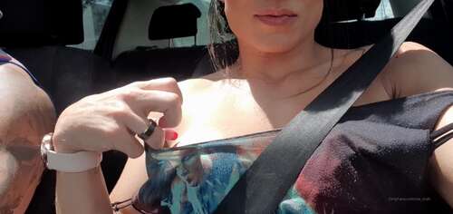 Ise Mah – 14 02 2021 2031995963 – De Rol 1080p - Cover