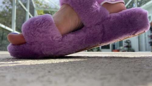 Ivorysoles – 31 10 2021 2239228405 – This One Is Going To Make You Feel Like An Ant At My Wiggling Toes Lol 1080p - Cover