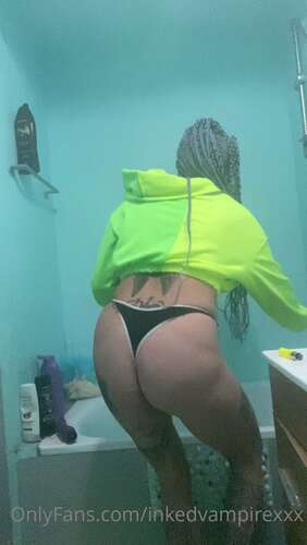 Hipnotika Bodymod – 27 12 2020 1530948862 – Filling My Warm Bath Up Will You Just Sit There And Look At Me 1920p - Cover