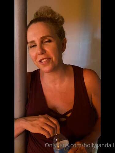 Hollyrandall – 14 09 2020 887333952 – Behind The Scenes With Aria Lee On My Last 1654p - Cover