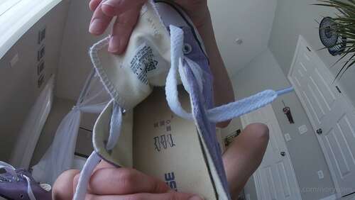 Ivorysoles – 16 04 2022 2426121939 – Hey Tinies 1080p - Cover