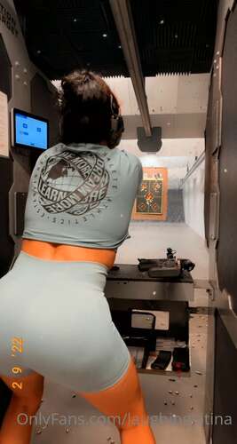 Laughinglatina – 02 09 2022 2585398356 – Drop Your Pants I Need A Smaller Target 1232p - Cover