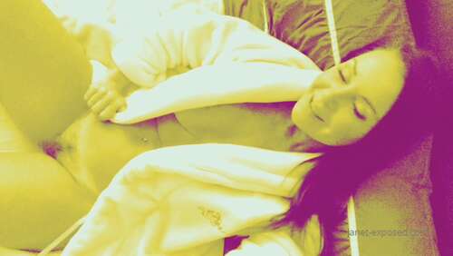 Janetmasonxxx – 17 11 2019 88136812 – Sunday Morning Video Greeting Lounging Naked In Bed A Bit Late…But Better Late Than Never Note 540p - Cover