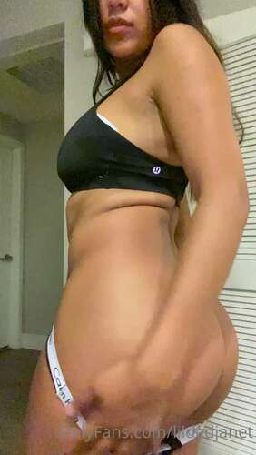 Lildedjanet – 27 07 2021 2174912345 – Sweaty But Still Cute. Also Comment Down Below Songs You Want To See Me Dance To And Twerk 1920p - Cover