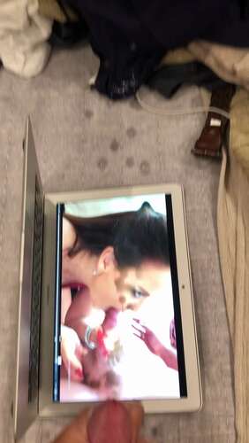 Janetmasonxxx – 17 11 2019 88176725 – Wow…Yet Another Liquid Tribute Clip From A Member Who Shoots A Huge Load All Over His Laptop Wh 1920p - Cover
