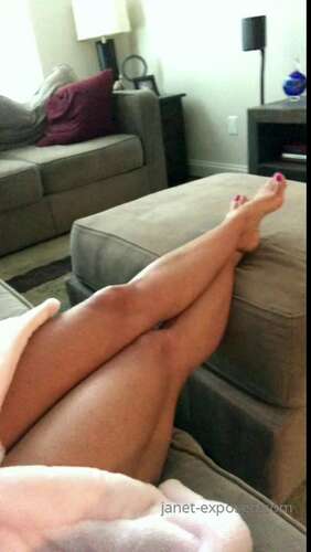 Janetmasonxxx – 20 01 2020 130010668 – Morning Coffee In A Milf Robe Member Greeting Clip Tgim Carpediem Milfmonday 720p - Cover