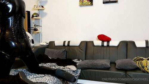 Jessicaskyheel – 20 02 2022 2369987274 – Showing My New Heelless Balletboots While I Am In My Black Latex Catsuit Mask And Corset. 1080p - Cover