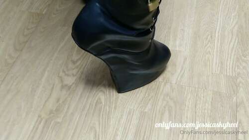Jessicaskyheel – 19 09 2020 924859999 – Locked In My Ultra High Leather Boots And Latex Gear 1080p - Cover