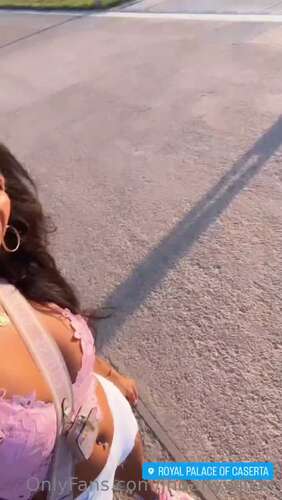 Jhoanywilker – 29 06 2023 2924197154 – Un Tiro Por Reggia Di Caserta Adoro 1 1280p - Cover