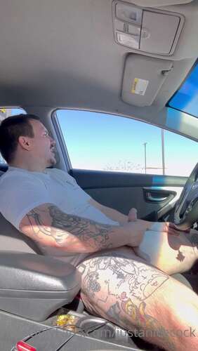 Justanicecock – 02 03 2023 2791610343 – My Cars A Automatic But I M Tugging On My Dick Like It S A Stick Shift 1920p - Cover