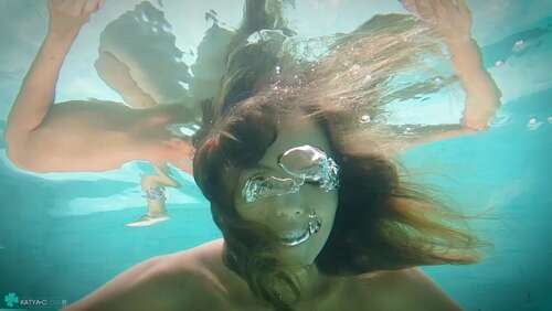 Katyaclover – 01 11 2019 13299899 – Underwater Fantasy 720p - Cover