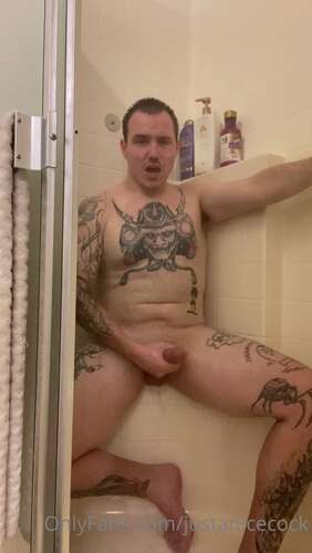 Justanicecock – 30 12 2021 2315572756 – Would You Take A Shower With Me 1918p - Cover