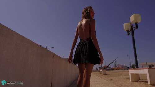 Katyaclover – 01 11 2019 13305271 – Don T Be Shy. City Walk Playful Walk In The Ci 1080p - Cover