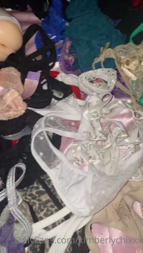 Kimberlychixxx – 14 12 2020 1445592506 – Who Wants To Be Apart Of My Pantie Giveaway Leave A Name For My Raffle 1920p - Cover