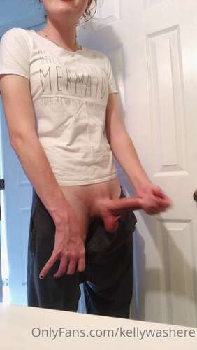 Kellywashere – 27 06 2022 2502592143 – Fuck I Ve Got Another Boner That Won T Go Down 1920p - Cover