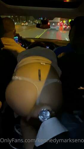 Kennedymarksen – 28 04 2021 2095216540 Silentsiren69 Feeling The Music And Giving Drivers A Show. This Girl Is An Animal In Bed 1920p - Cover