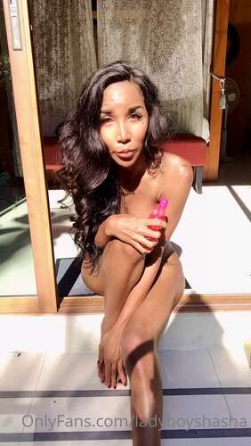 Ladyboyshasha – 02 01 2021 2000039940 – Hi My Babes Just Want To Say How Much I Appreciate You All For Coming To Support Me Here 1280p - Cover