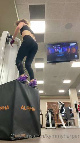 Kymmyharper – 18 02 2022 2368347288 – Workout Videos Box S And Squats Watch My Ass Cheeks And Muscles Push W 1920p - Cover