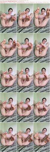 Kitty - Lynn 11 06 2020 418190130 - Showing Off My Feet While Playing With Myself 1920p - Preview