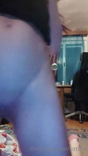 Kittifox – 10 05 2022 2451163956 – Im Dom A Forr Mell Klet 1920p - Cover