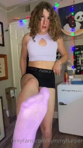 Kymmyharper – 17 09 2022 2605053085 – If I Was Stretching Next To You At The Gym And We Made Eye Contact And I Smiled Since I Th 1920p - Cover