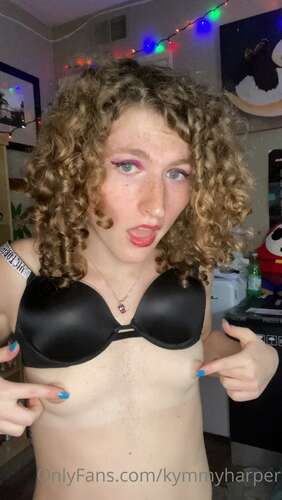 Kymmyharper – 22 05 2022 2462946710 – Wanna Lick My Boots Or My Butthole This Vid Is A Must Watch 1920p - Cover