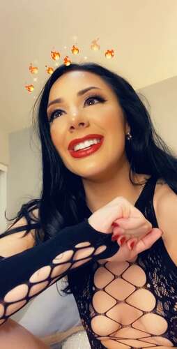 Lilmisschanel – 2019 12 13 16256429 – I Hate Myself 1232p - Cover