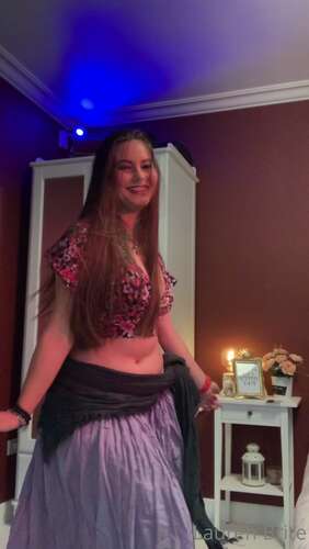 Laurenbrite – 13 09 2021 2219496561 – Boh Me Is A Sad Virgin Gypsy Girl.. But Lauren Showed Up And Smiled.. Lol 1920p - Cover