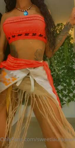 Laura Saenz Onlyfans Sweetlaurasaenz – 15 09 2020 119075522 – Moana Which One Do You Lik Video 1232p - Cover