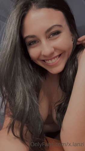 X.Lanzi – 13 12 2021 2301023159 – Hey Babes I Hope Y All Are Well I Ve Been Sick In Bed With Covid Feeling A 1920p - Cover