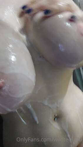 Wildtequilla – 29 05 2021 2122546293 – Nothing Better Than A Good Shower After Awesome Show 1920p - Cover