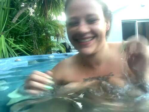 Lilyloveles – 29 08 2020 794042045 – Stream Started At 08 29 2020 11 32 Am 720p - Cover