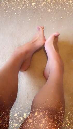 Madamsamantha11 – 27 12 2018 18632698 – Feet Treat 1280p - Cover