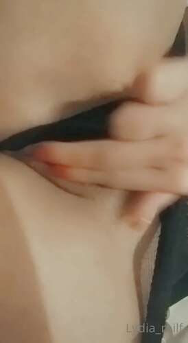 Lydia Milf – 11 01 2021 2006780869 – Sexting Con Final En Ducha 672p - Cover